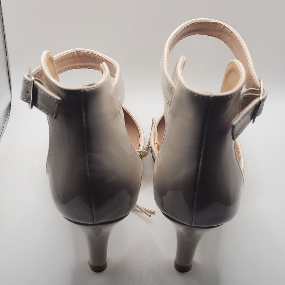 Shoes - Picture 3 of 3
